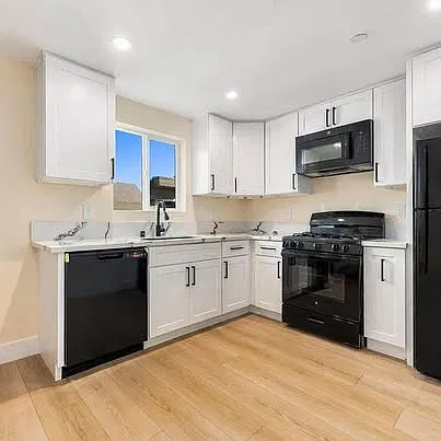 2 bed, 2.5 bath, $3,250 — Photo 1
