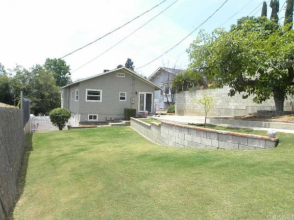 2nd image of 324 Vista Pl