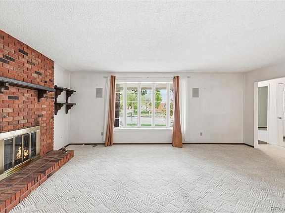 4th image of 2345 Lanyon Drive