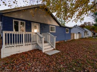 356 S Wolf Lake Rd, Muskegon, MI 49442