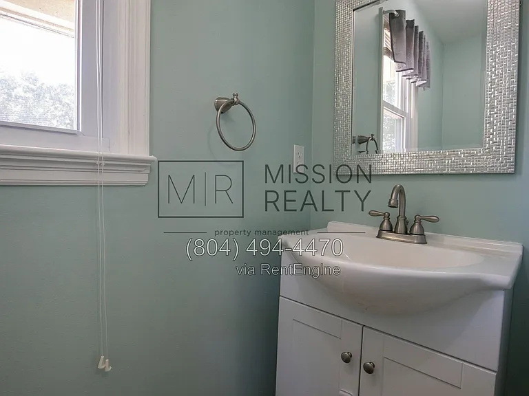 7750 Robinwood Dr — Photo 22