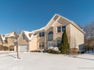 4339 Carl Dr, Lisle, IL 60532