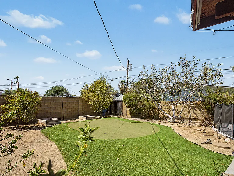 3922 E Sahuaro Dr — Photo 29