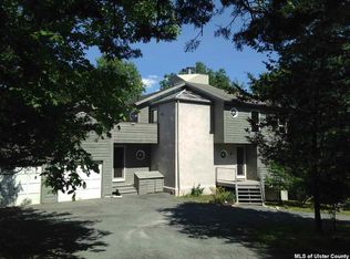 13 Foxwood Rd, Gardiner, NY 12561