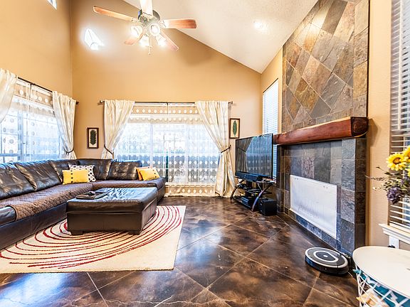 3rd image of 2955 Warm Springs Ln
