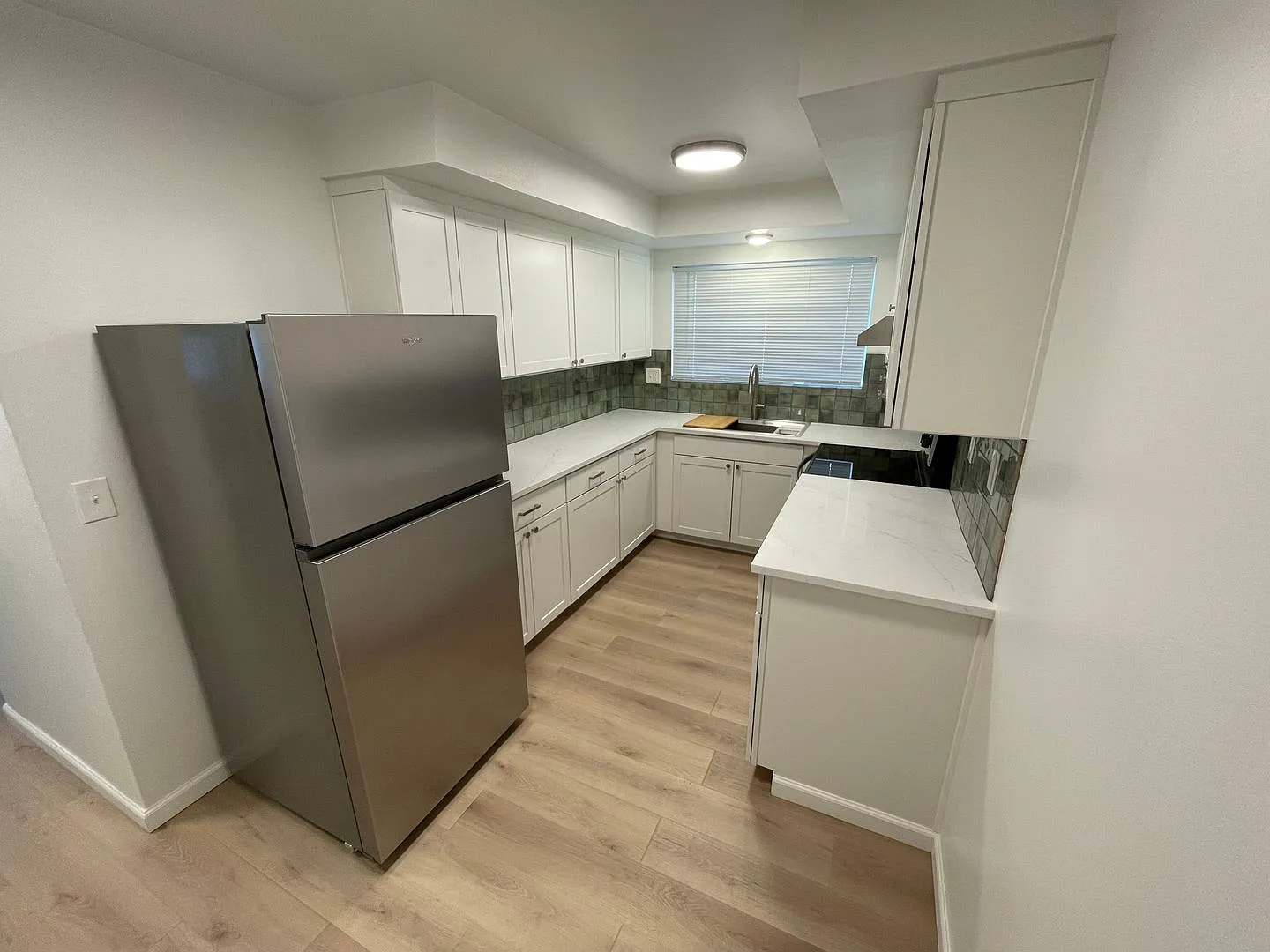 399 Ellwood Beach Drive Apartments — Photo 3