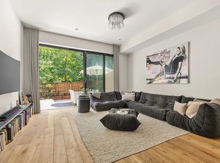 19 Clermont Ave, Brooklyn, NY 11205