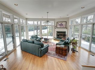 1037 Wilton Coves Dr, Hartfield, VA