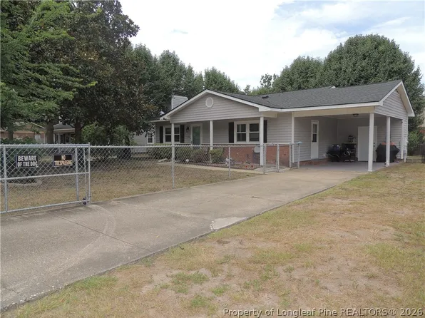 3831 Oak Haven Rd, Hope Mills, NC 28348