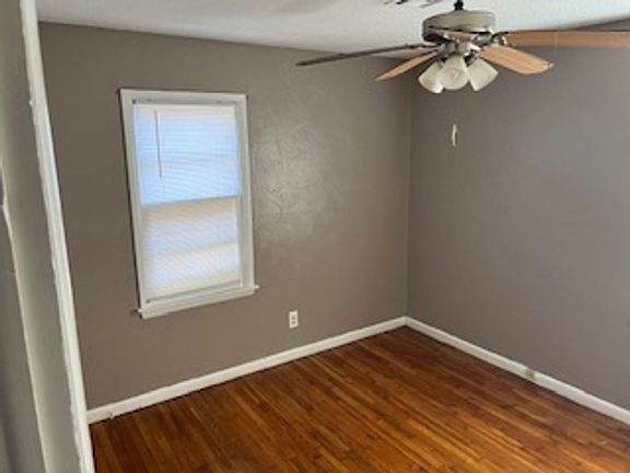 5th image of 2136 NW Ozmun Ave