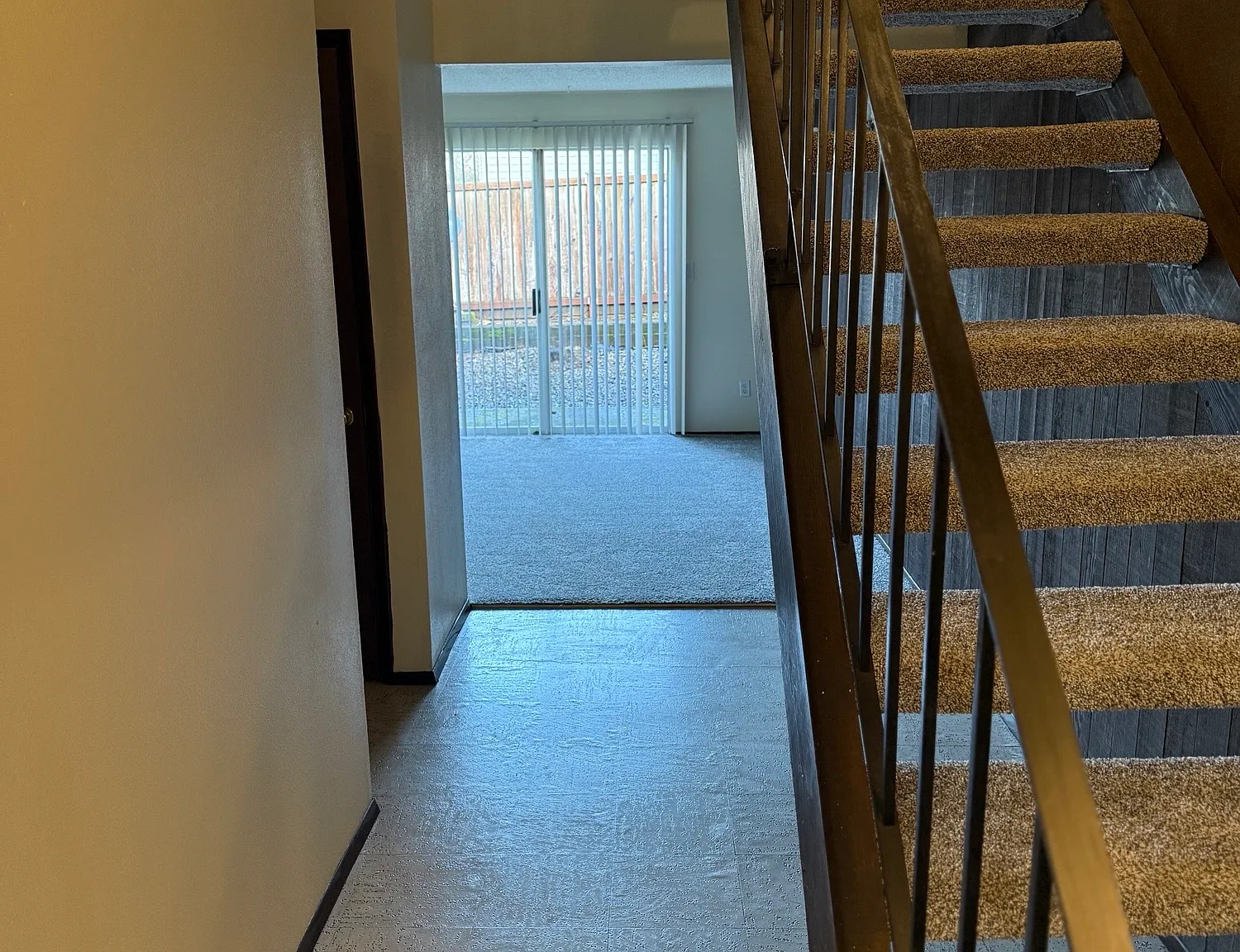 2 bed, 1.5 bath, 1100 sqft, $1,850 — Photo 3