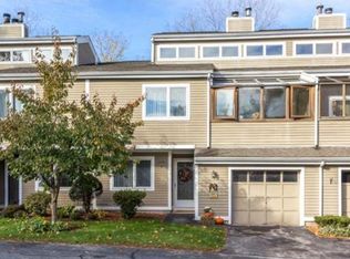 202 Pine Brook Dr, Peabody, MA 01960