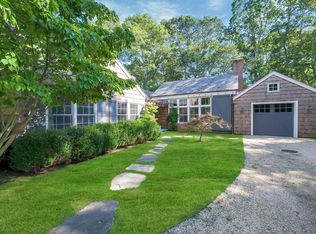 81 Westwood Rd, Wainscott, NY 11937