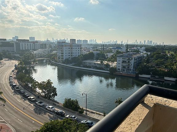4th image of 2555 Collins Ave APT 1112