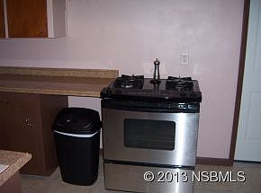 5th image of 1103 Woodland Ave