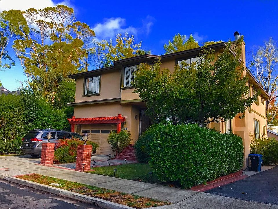 2nd image of 1266 Drake Ave