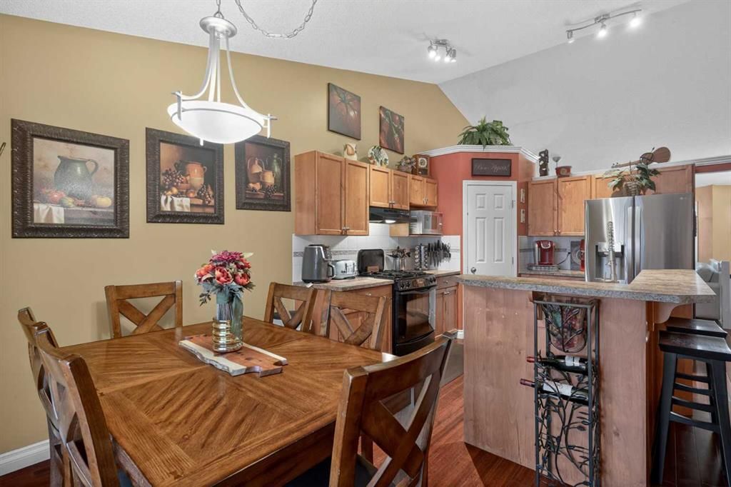 Apartment in Chestermere - View 5