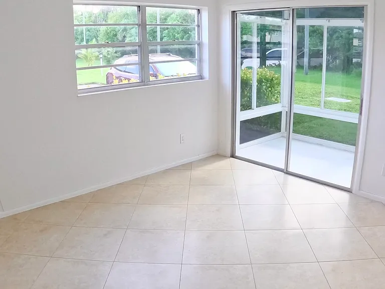Lake Vista Trl — Photo 6