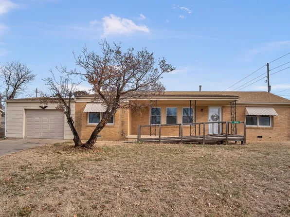 1310 Allison St, Newton, KS 67114