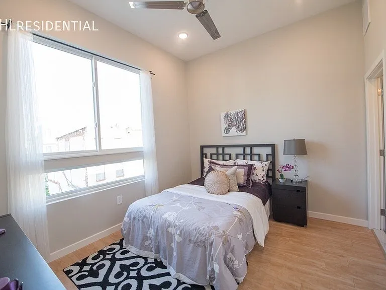 1221 N 27th - 3 — Photo 5