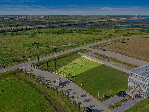 4th image of 52 Grand Beach Blvd