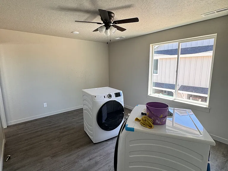 413 S Utah Ave S #4 — Photo 30