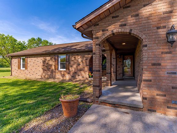 4th image of 6140 W Ferguson Cir