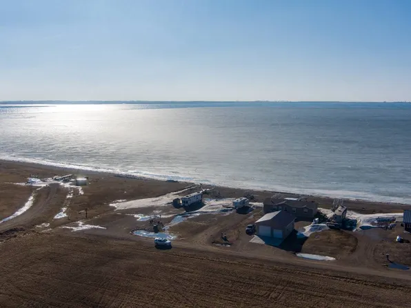 21425 Sunset Trl, Lake Preston, SD 57249