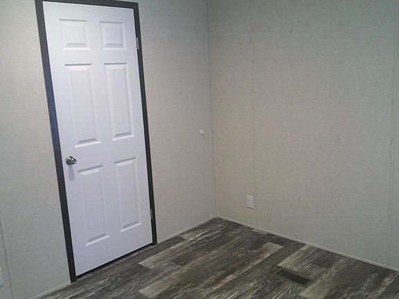 4th image of 313 S Kenbrook St SE #S313