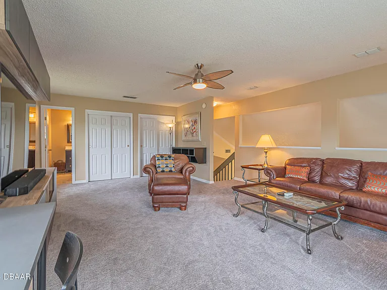 6236 Clover Bend Dr — Photo 34