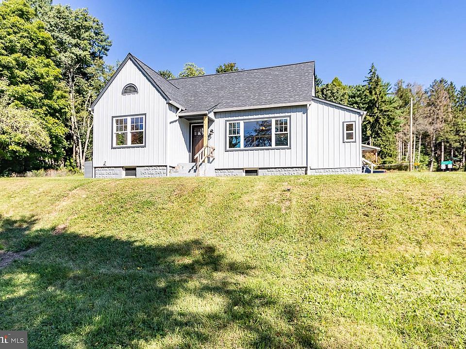 1st image of 111 Bull Run Rd