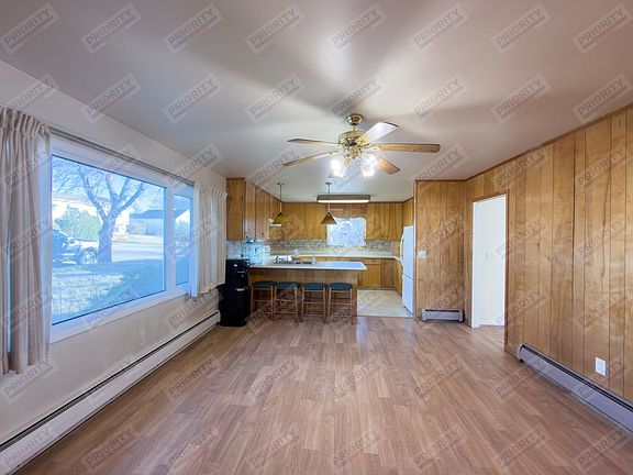 3rd image of 602 Rockpile Blvd