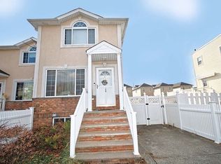 166 Melvin Ave, Staten Island, NY 10314