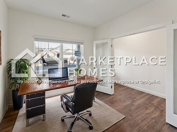 5th image of 3085 Highland Dr NE