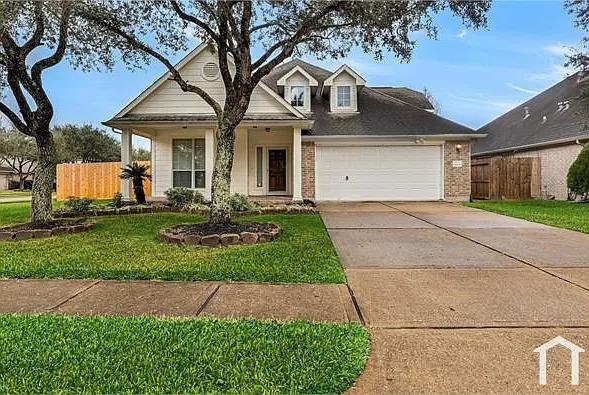 6815 Casey Ct — Photo 1