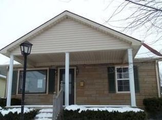 1320 S 23rd St, New Castle, IN 47362