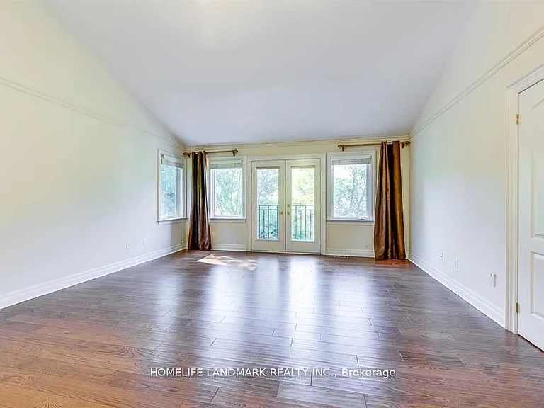433 Cairncroft Rd — Photo 11