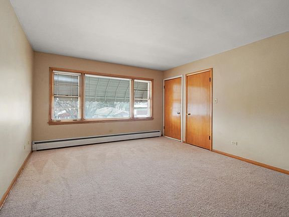 2nd image of 3603 S Lombard Ave