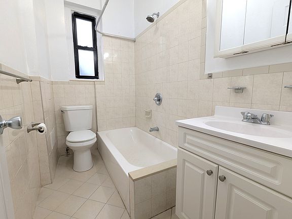 2nd image of 831 W 176th St #2H