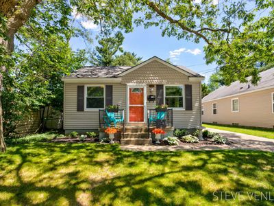 2148 Emerald Ave NE, Grand Rapids, MI, 49505