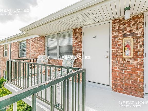2nd image of 190 E Olmstead Dr Unit F19