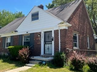 21604 Moross Rd UNIT 1, Grosse Pointe, MI 48236