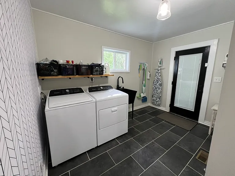8615 Snow Hill Rd — Photo 10