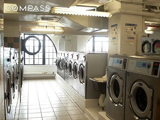 Rented by Compass | media 36