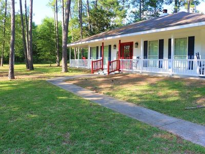 868 Walker Loop, Huntsville, TX, 77340