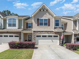 10103 Lynnberry Pl, Raleigh, NC 27617