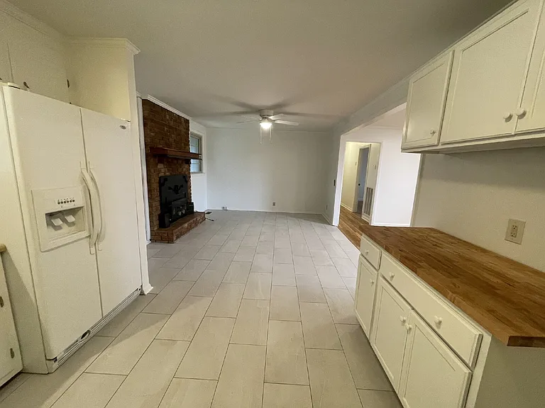 102 Crosby Dr — Photo 10