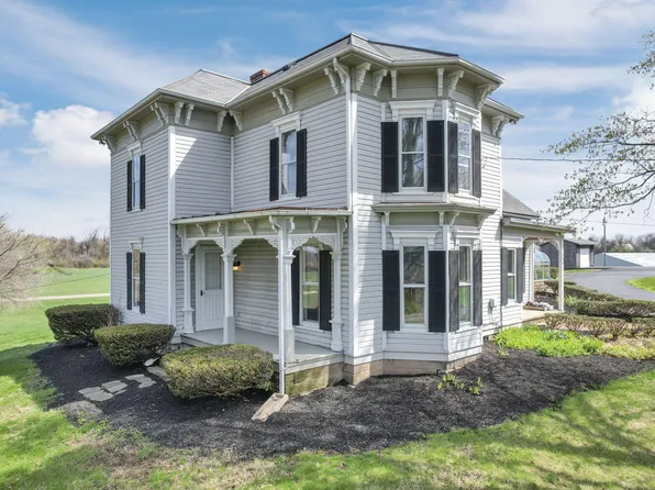 799 Old James Rd, Granville, OH 43023