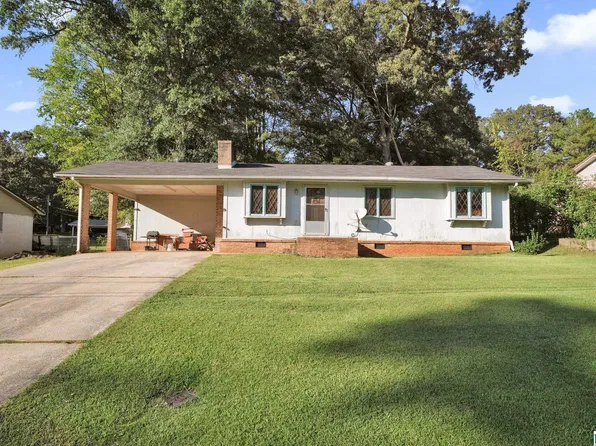 455 Lakewood Dr, Weaver, AL 36277