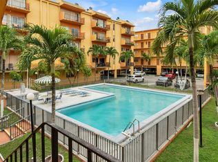 1900 W 54th St APT 101, Hialeah, FL 33012